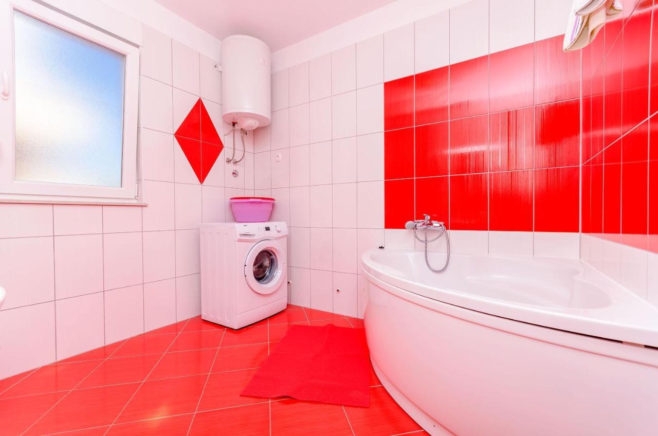 Apartments Melita 特罗吉尔 外观 照片